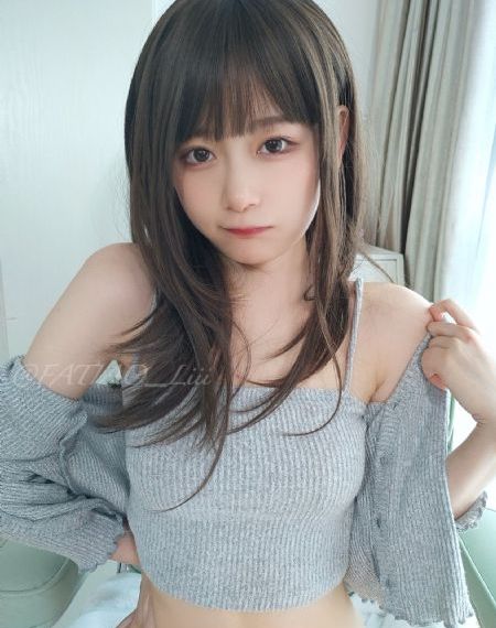 胸大我被六个男人玩一晚上