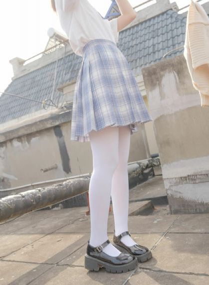 善良的女秘书的目的在线