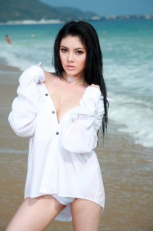 小丑艳探